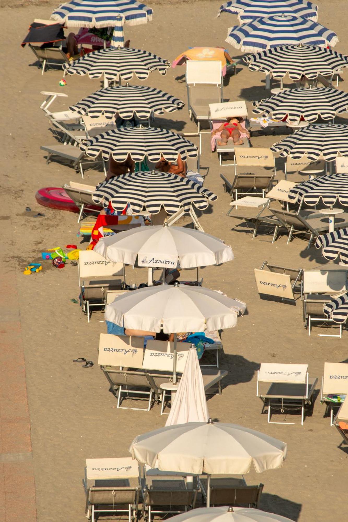 Hotel Negresco Milano Marittima Esterno foto