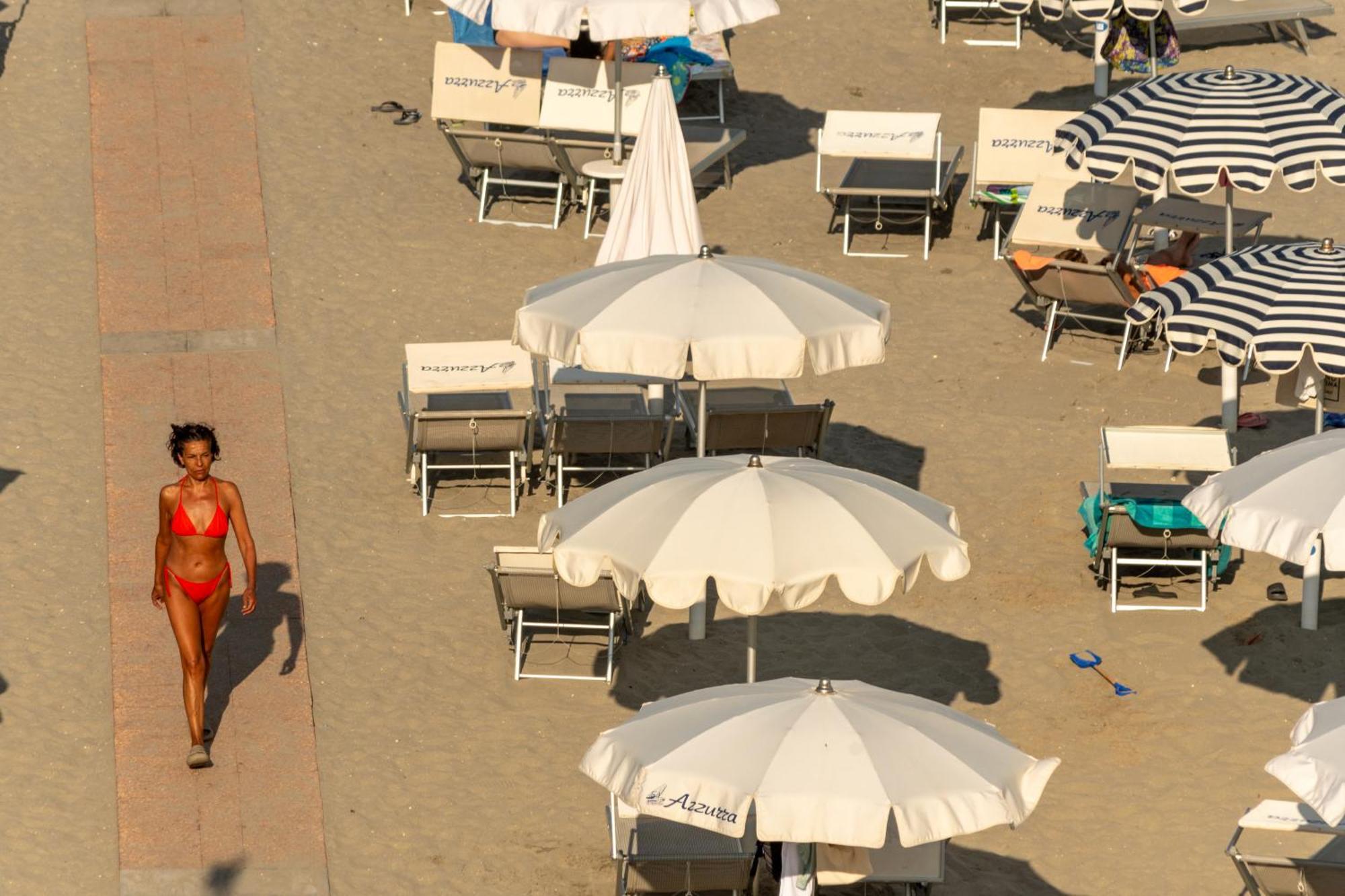 Hotel Negresco Milano Marittima Esterno foto