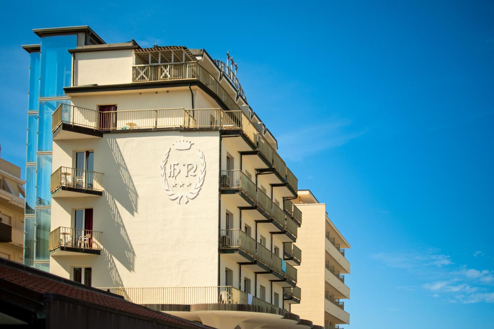 Hotel Negresco Milano Marittima Esterno foto
